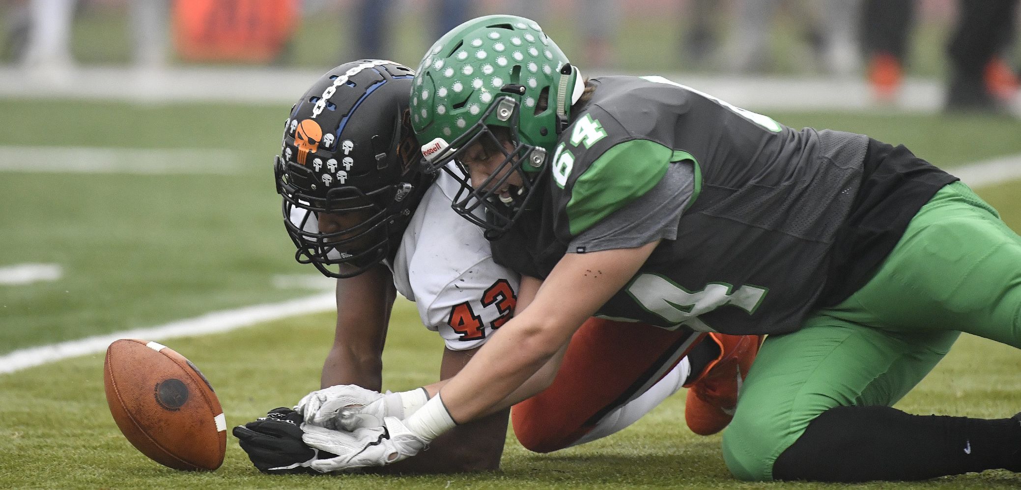 St. Mary’s vs Platte County in Class 4 Missouri state semifinal football game